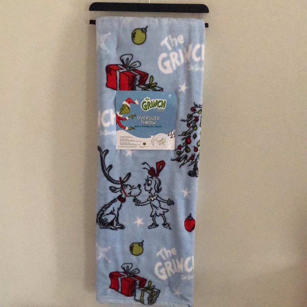 Dr Seuss THE GRINCH Holiday Throw Blanket NEW